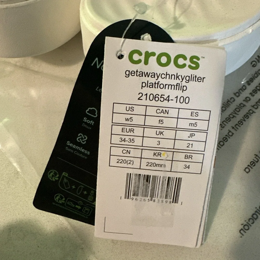 CROCS SILVER GETAWAY CHUNKY GLITTER PLATFORM FLIP FLOP SANDAL SIZE 5 NWT
